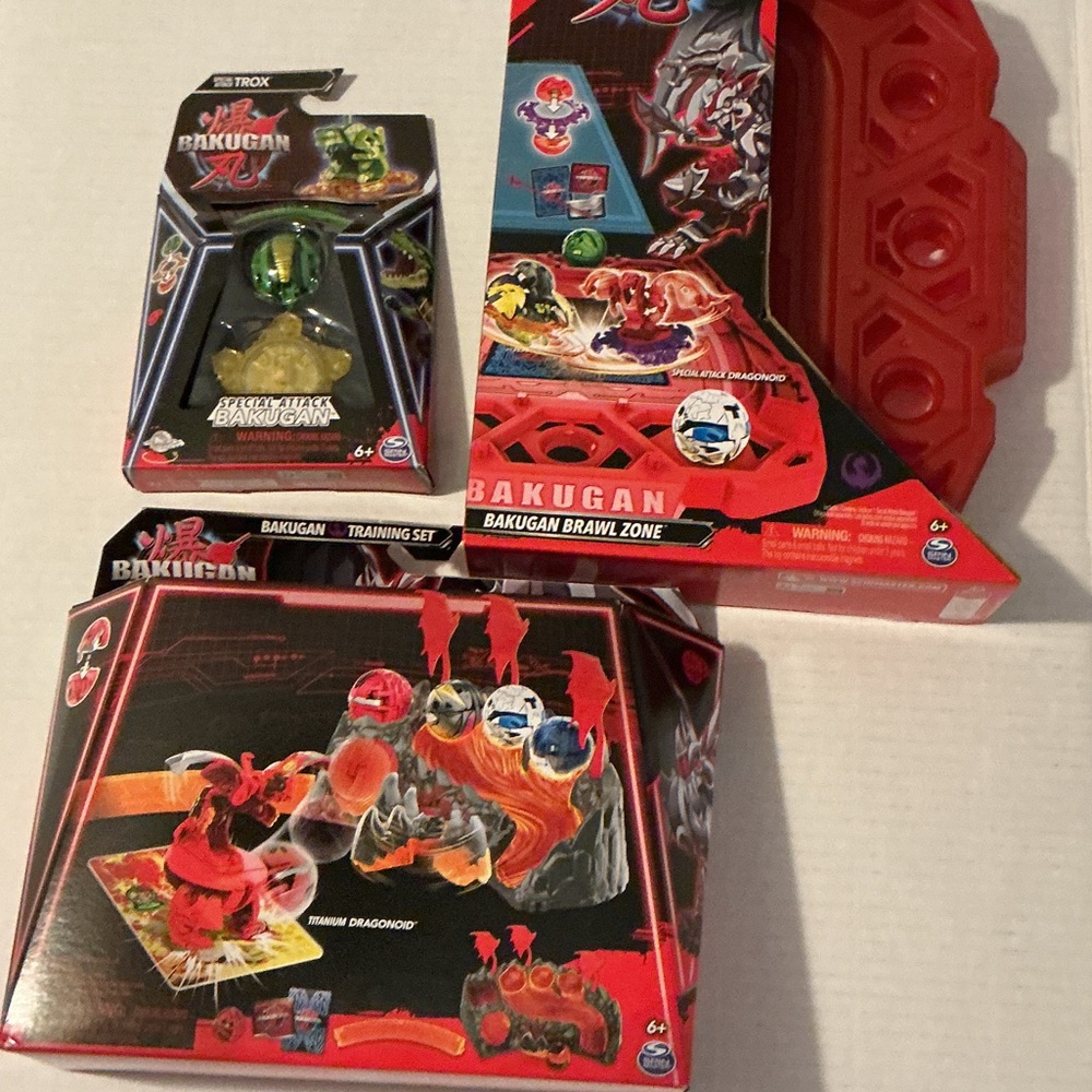 Bakugan Bundle: Training Set, Brawl Zone, Trox